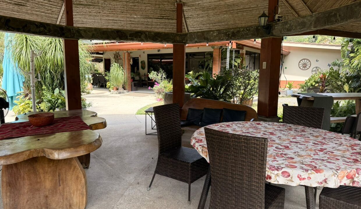 WhatsApp Image 2026-03-06 at 18.06.04 (1)